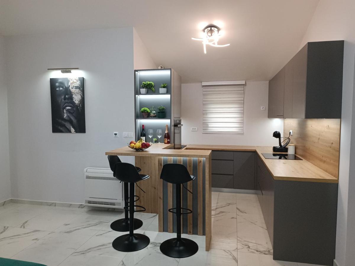 קוטור Solis Apartments מראה חיצוני תמונה